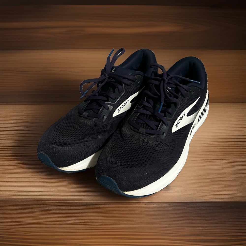 Brooks Beast GTS 24 Men's Running Shoes Size 14 Navy Blue White Athletic Sneaker